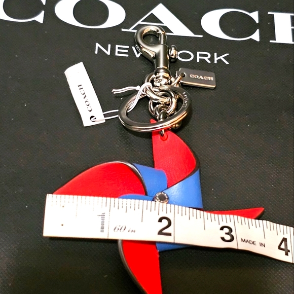 COACH PINWHEEL BAG CHARM / KEYCHAIN (NWT) - Picture 10 of 13